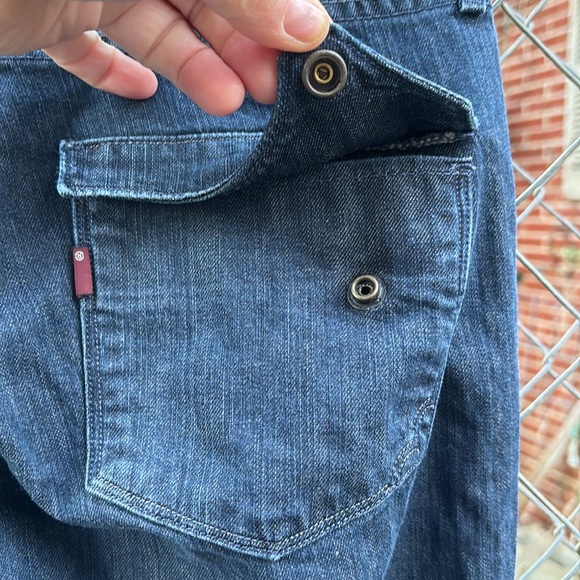 Levi’s 28 Dark Blue Denim Jeans Snap Back Pockets Irregular 28/34 26x34 Waist 30 - Picture 5 of 16